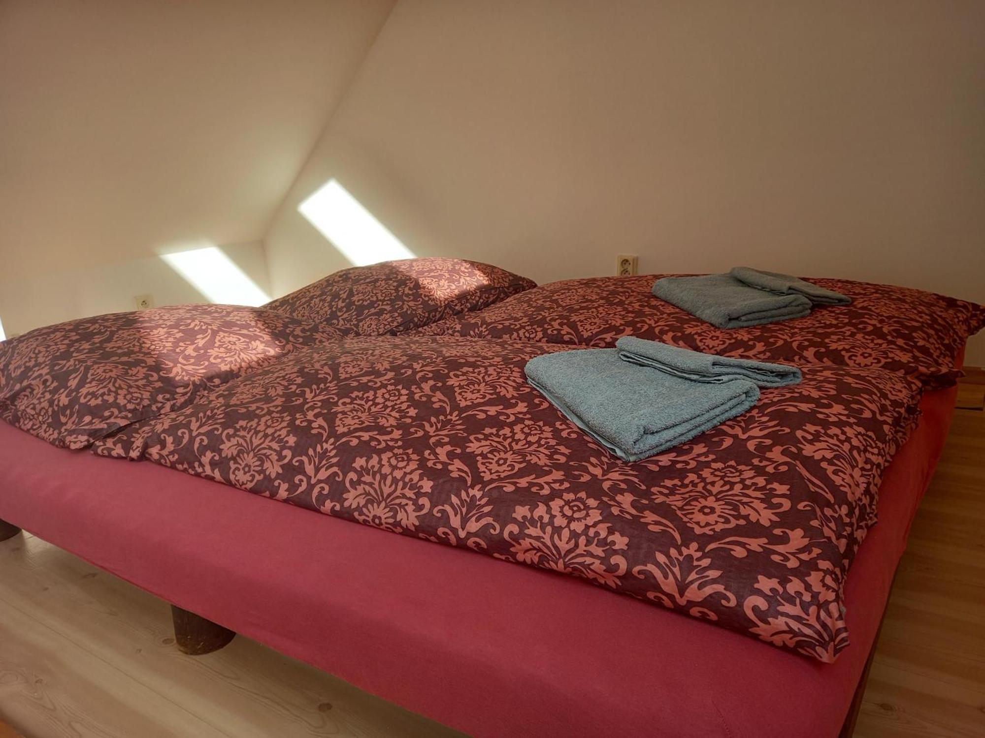 Homestay Apartman Lanzhot *