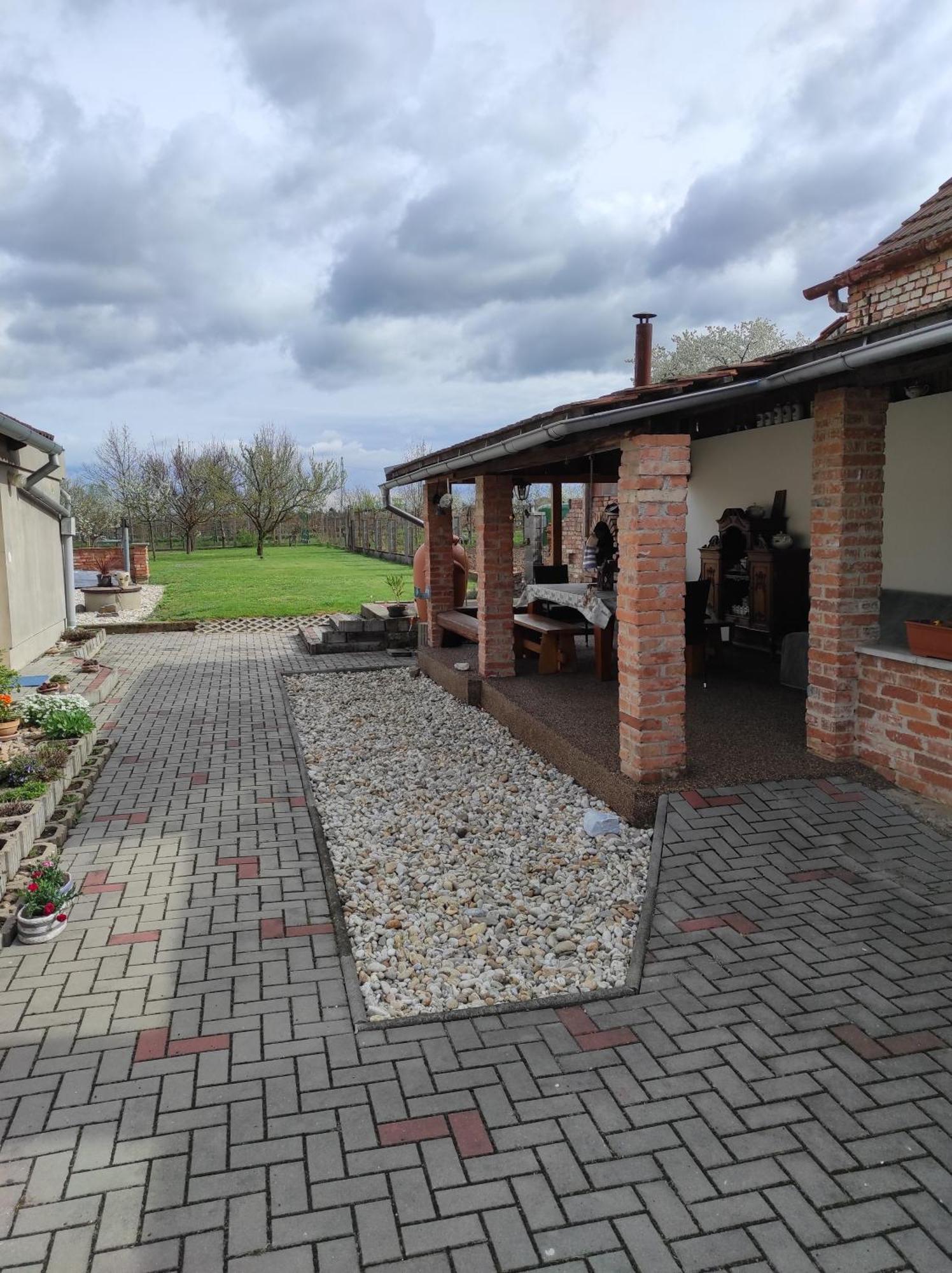 Homestay Apartman Lanzhot Lanzhot