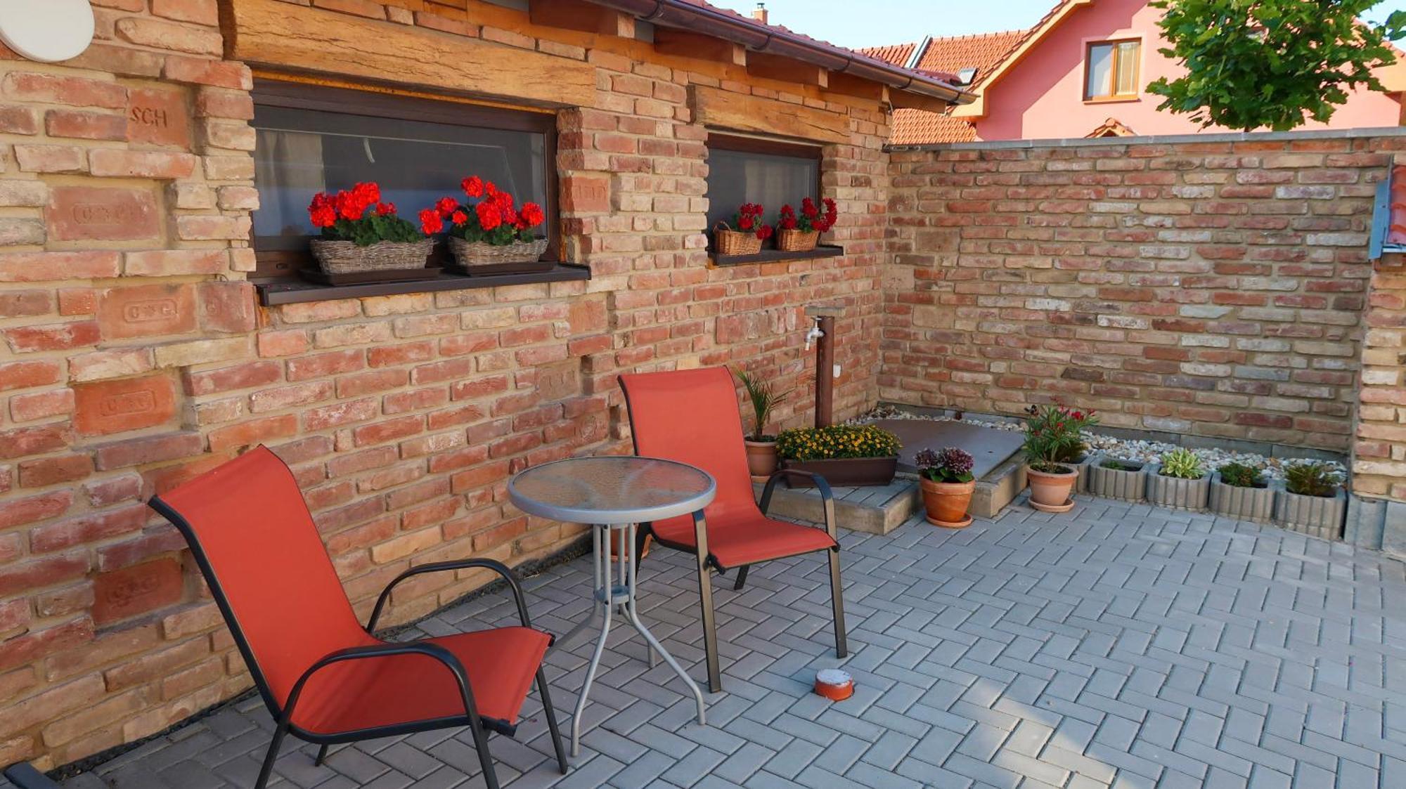 Homestay Apartman Lanzhot *